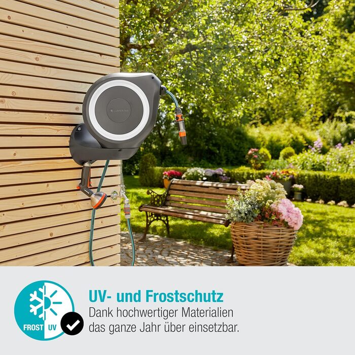 Шланг садовий Gardena RollUp M 20м: гнучкий, з тримачем для стіни, з розпилювачем та шлангом 20м (18610-20)