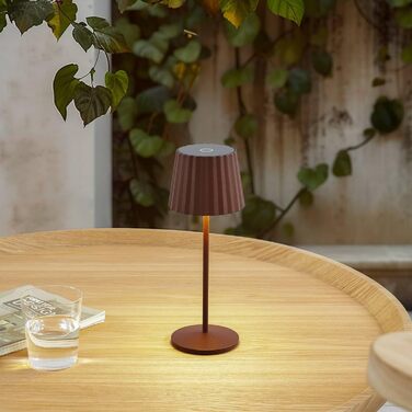 Lindby LED акумуляторна настільна лампа з димером, бездротова, з датчиком дотику, портативна, для внутрішнього та зовнішнього використання, IP54, для саду (Коричнева)