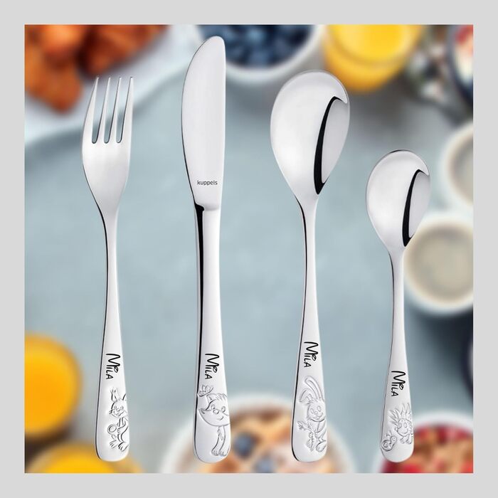 Дитячий столовий прилад Kuppels з гравіюванням імені – набір столових приладів для дітей від 3 років, 4-частинний, нержавіюча сталь, придатний для миття в посудомийній машині – персоналізований хрещення для дівчаток та хлопчиків, друзі лісу