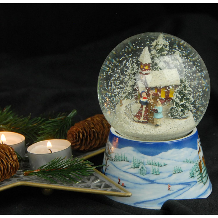 Шнеекюгель Різдвяна Прогулянка: Ностальгійна Зимова Пейзаж на Підставці з Мелодією, 100 мм, 20099
