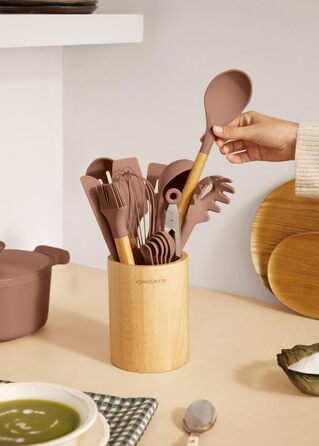 Набір кухонних аксесуарів 11 предметів, кремово-білий, силікон та бука, BPA-free, стійкий до 230°C