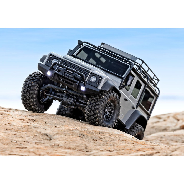 Traxxas TRX-4M Land Rover Defender 1/18 4WD RTR - Повноцінний радіокерований крос-овер, акумулятор та зарядний пристрій в комплекті