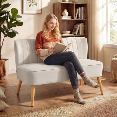 Диван Ретро Стиль, 2-місний, на дерев'яних ніжках, 117 см x 56,5 см x 77 см, Кремово-білий