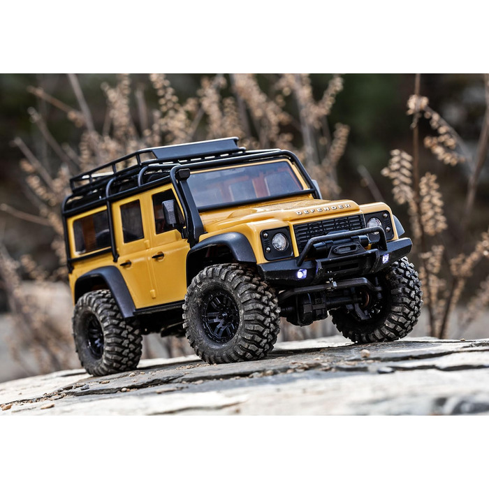 Traxxas TRX-4M Land Rover Defender Sand 1/18 RC Автомобіль з Акумулятором та Зарядним Пристроєм - 97054-1-TAN