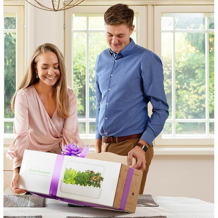 Click and Grow Indoor Garten: Розумний сад для вирощування зелені вдома з LED, 9 капсул (Бежевий)