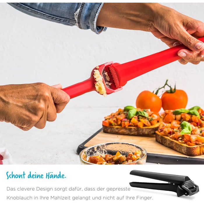 Dreamfarm GARJECT LITE: Прес для часнику з пластику, самоочищується, безпечний (BPA-free), чорний