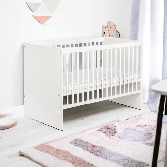 Дитяче ліжко KMbaby TANY White 120x60 см - Регульоване по висоті ліжечко з соснового дерева (без матраца)