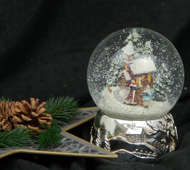 Різдвяна куля Snow Globe з музичною шкатулкою, срібна основа, 140 мм, Різдвяна мелодія