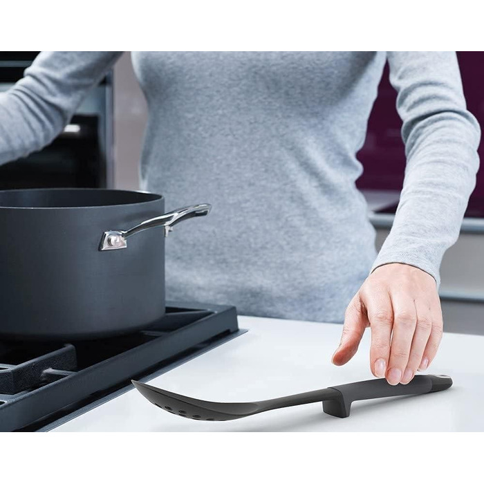 Набір кухонних аксесуарів Joseph Joseph Elevate, 6 предметів, сірий (з щипцями)