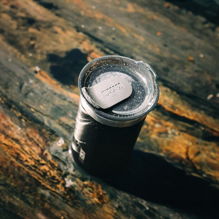 Kafébecher Octaroma Lungo від WACACO: вакуумна ізоляція, нержавіюча сталь, 300 мл, чорний