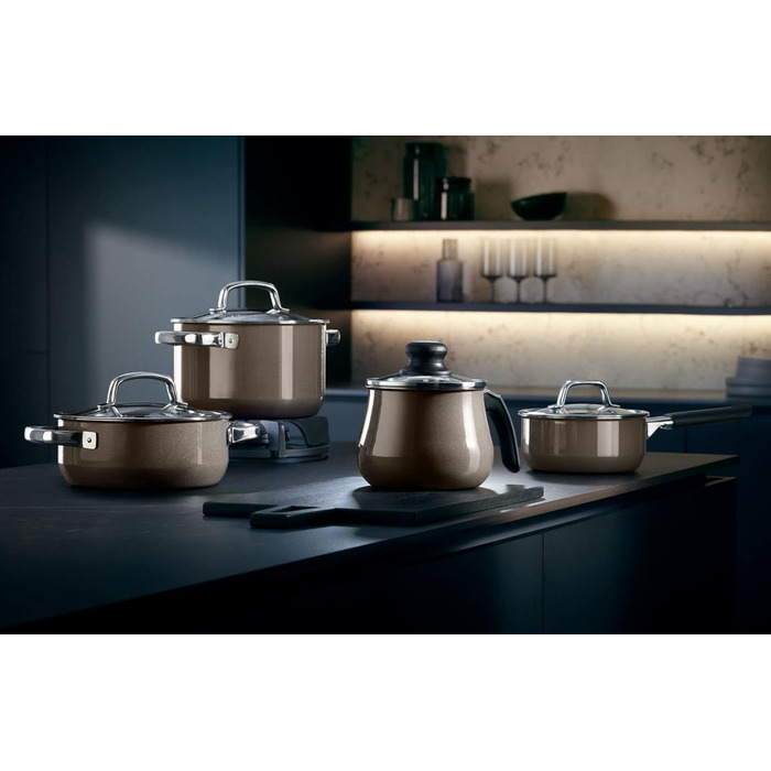 Каструля WMF Fusiontec Mineral Milchtopf з кришкою Gladeckel 12 см, для приготування молока, індукційна, з високотехнологічної кераміки, жароміцна, стійка до подряпин, колір: коричневий