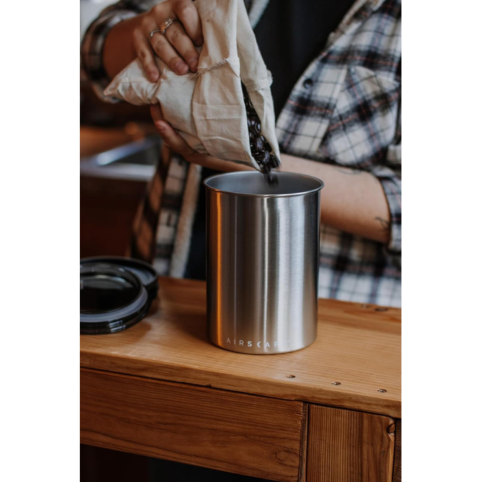 Контейнер для кави Airscape Planetary Design | Сталева банка для зберігання продуктів | Герметична кришка | Зберігає свіжість | Матовий блакитний, Medium