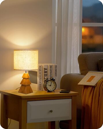 Дерев'яна настільна лампа GOEBLESON для спальні, вітальні, готелю. Сучасний дизайн, тепле світло 2700K, E27, подарунок. Модель ZME07TLD05N1 (у вигляді дерева)