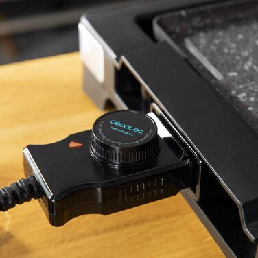 Електрична гриль-плита Cecotec Tasty&Grill 2000 InoxStone, 2000 Вт, нержавіюча сталь, регульована температура, антипригарне покриття