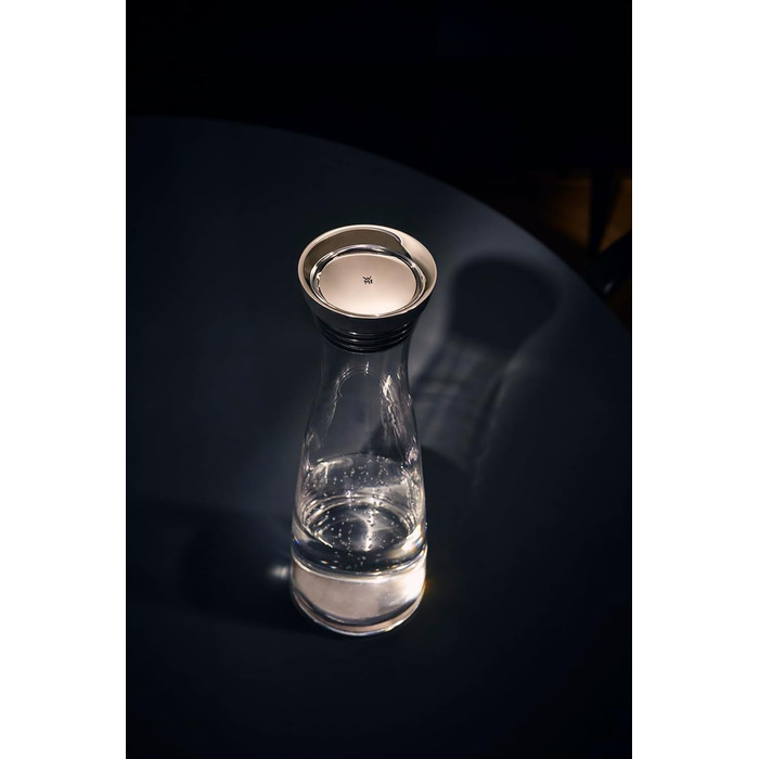 Скляна карафа для води WMF Basic, 1 літр з кришкою, Silikondeckel, CloseUp-Verschluss