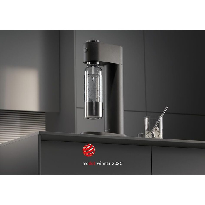 Скляна карафа WMF Basic з кришкою, 0.85 л - для води та напоїв