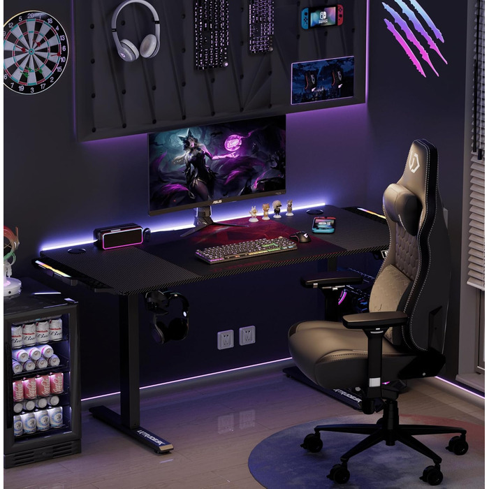 Ігровий стіл ULTRADESK Level V2 LED RGB з електричним регулюванням висоти Внутрішня пам'ять на 2 налаштування Подовжувач, килимок для миші розміру XXL Сталева рама, червона накладка, 140x68 см