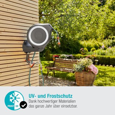 Шланг садовий Gardena RollUp M 20м: гнучкий, з тримачем для стіни, з розпилювачем та шлангом 20м (18610-20)