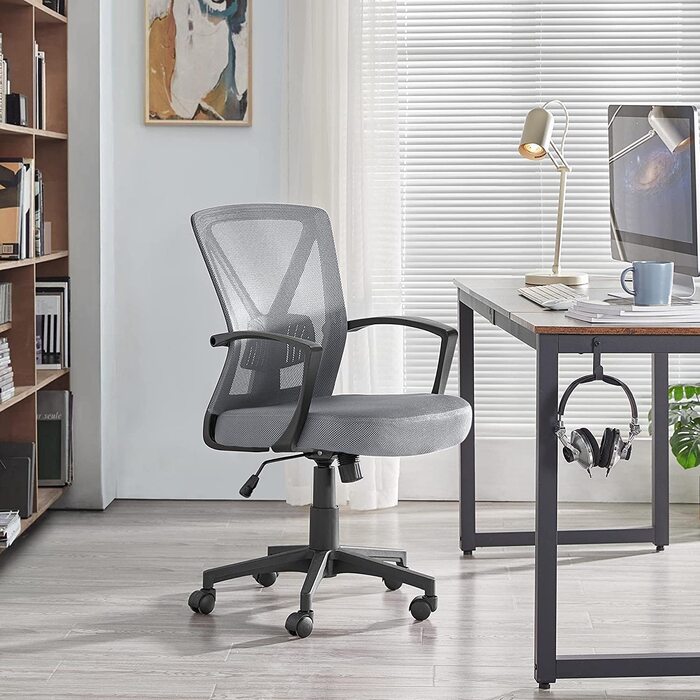 Офісне крісло Yaheetech, робоче крісло, обертове крісло з сітчастою спинкою, комп'ютерне крісло ергономічного дизайну, крісло для керівника з підлокітниками, вантажопідйомність до 136 кг (темно-сірий)