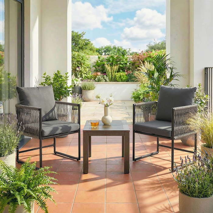 Набір садово-розкладних крісел на 2 шт. - Міцні та стильні крісла з металу з плетінням з PE-ратан, з подушками. Зручні підлокітники та спинка. Розміри: 52x52x66 см. Колір: Темно-сірий.