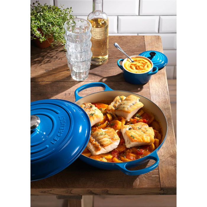 Le Creuset Signature Казанок з чавуну, Ø 30 см, 3,5 л, Azure (Марсель), для всіх плит, включаючи індукцію