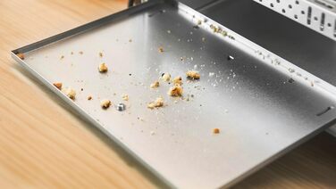 Електрична піч Cecotec Bake&Toast 1090 Black, 10 л, 1000 Вт, таймер 60 хв, регулювання температури до 230ºC, дека, решітка-гриль та щипці з ручкою