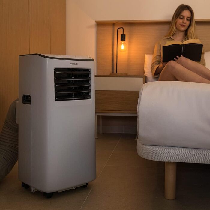 Мобільний кондиціонер Cecotec ForceClima 7100 7000 BTU з LED дисплеєм, 4 режими, 2 швидкості, охолодження до 15 м² (пульт ДУ + сенсор + APP)
