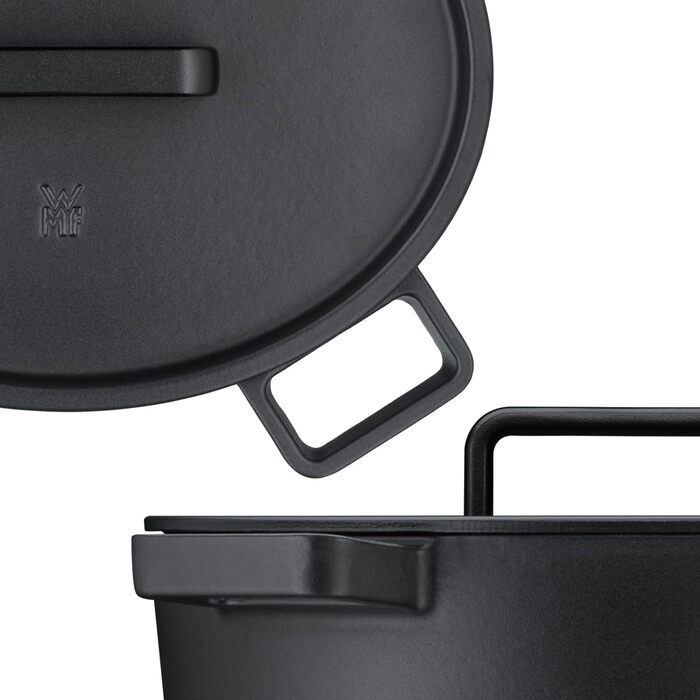 Овальний жаровий посуд WMF Flavour 34x28 см, чавунний, для індукції, емальований, з кришкою з конденсаційними виступами, сучасний дизайн, чорний