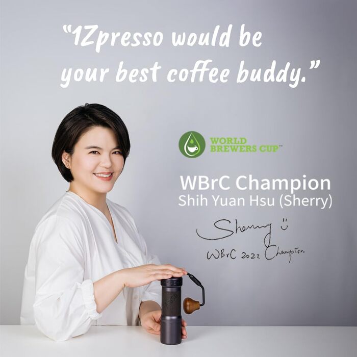 Кавомолка ручна 1Zpresso K-Ultra Eisengrau з конічним жорном з нержавіючої сталі, інтуїтивним налаштуванням та контейнером 40г, у кейсі