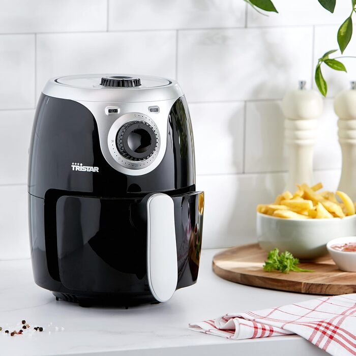 Міні фритюрниця Tristar Airfryer 2 л, антипригарне покриття, термостат, таймер, економія енергії 77,8%, FR-6980