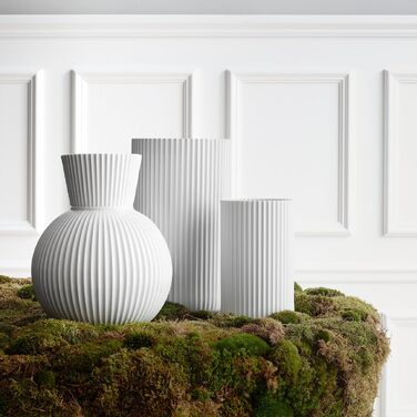 Ваза Lyngby Porcelæn H20.5 см, біла – класичний данський дизайн