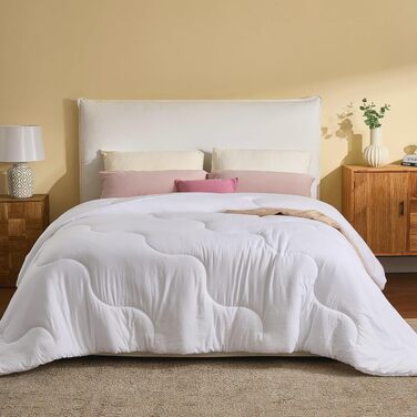 Всесезонна ковдра BEDLORE 135x200 см, дихаюча та м'яка підковдра білого кольору