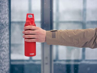 Термос-бутилка SIGG Hot & Cold One з ситечком, 0.55 л, ізольована, нержавіюча сталь 18/8, BPA-free, для чаю та напоїв, Scarlet