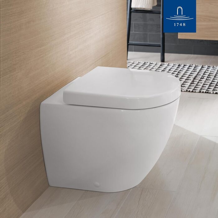 Сидіння для унітазу Villeroy & Boch Subway D-подібне, Alpin білий, з мікроліфтом (SoftClose) та швидким зняттям (Quick Release), Duroplast, 9M55S101