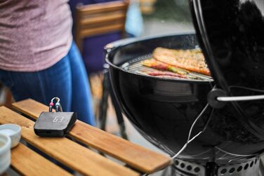 Weber Connect Smart Grilling Hub — розумний термометр для гриля з Bluetooth і Wi-Fi, контроль через додаток, покрокові рецепти, підтримка до 4 датчиків, чорний