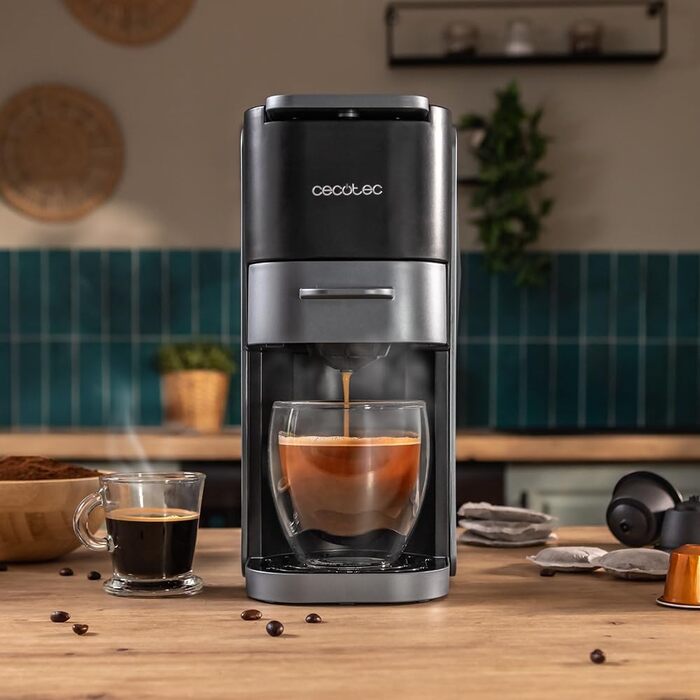 Еспресо-машина Cecotec Freestyle Compact Black: 1350W, Thermoblock, 20 Bar, 4-в-1, для кави, Dolce Gusto, Nespresso, K-Fee (700мл)