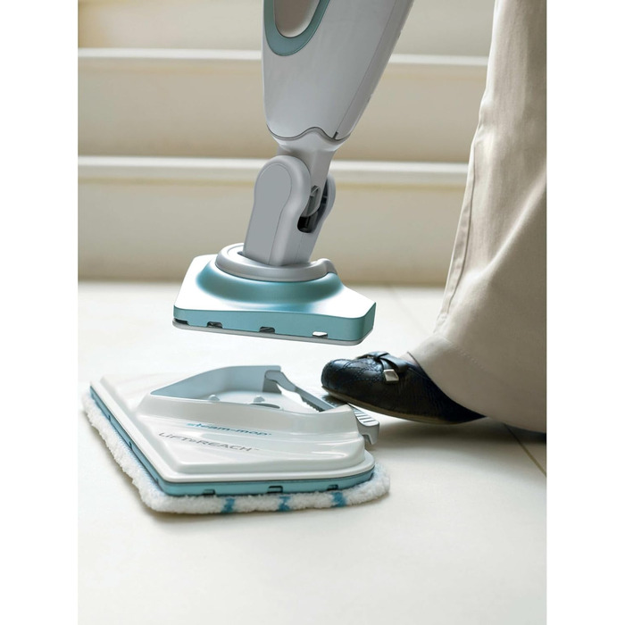 Парова швабра Black+Decker 2-в-1 FSM1616, 1600 Вт, знімна насадка Delta, для гігієнічного та ретельного прибирання, легке керування, 2 серветки в комплекті