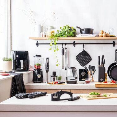 Аерофритюрниця MasterChef 4.5л-5.5л Airfryer 1400W з цифровим сенсорним керуванням, 7 програм, функція розігріву та підігріву, 80-200°C, для 2-4 осіб