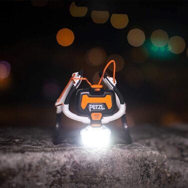 Налобний ліхтар PETZL IKO CORE, універсальний, чорний, для чоловіків і жінок