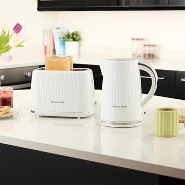 Електричний чайник Russell Hobbs Eden 1.7 л, 2400 Вт, колір малиновий (Raspberry), нержавіюча сталь, зі знімним фільтром від накипу, модель 27362-70