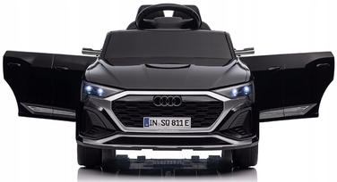 Дитячий електромобіль Audi SQ8 4x4: EVA-гума, шкіряне сидіння, акумулятор 12V 7Ah, пульт 2.4G та LED-освітлення