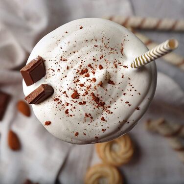 Електричний спінювач молока Gastroback 42325 Latte Magic, 350 мл, для гарячої та холодної піни, 500 Вт, білий пластик