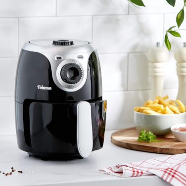 Міні фритюрниця Tristar Airfryer 2 л, антипригарне покриття, термостат, таймер, економія енергії 77,8%, FR-6980
