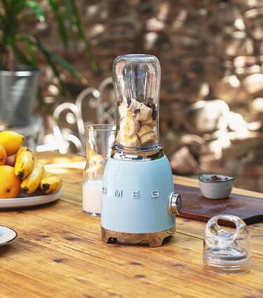 Блендер стаціонарний Smeg PBF01CREU Compact Creme, 300 Вт, 2 швидкості, 2 пляшки 600 мл, кремовий