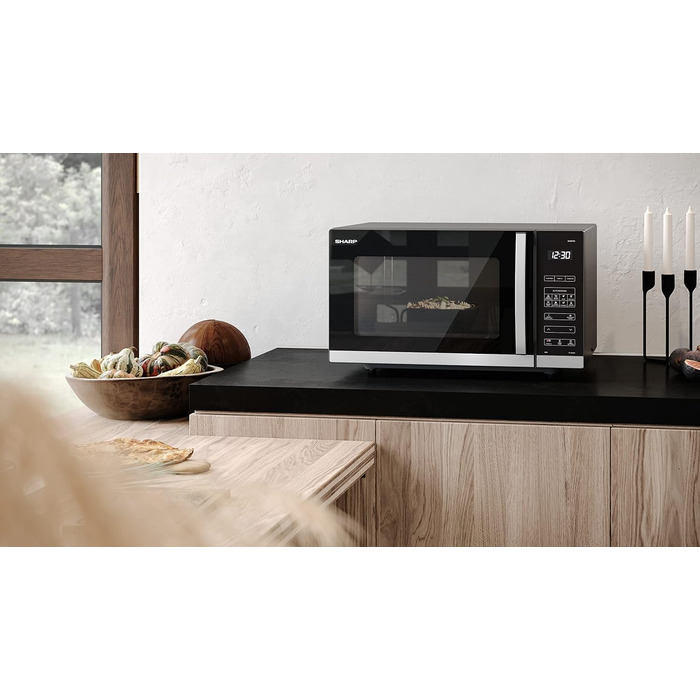 Мікрохвильова піч SHARP QS302AEB, 900 Вт, 10 режимів, функція розморожування, чорна