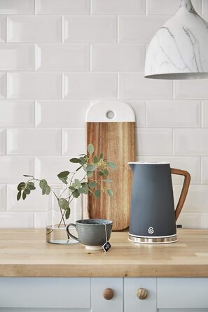 Електрочайник Swan Nordic Ultra 1,7 л 2200 Вт, бездротовий, автоматичне вимкнення, дерев'яна ручка, сірий, сучасний дизайн