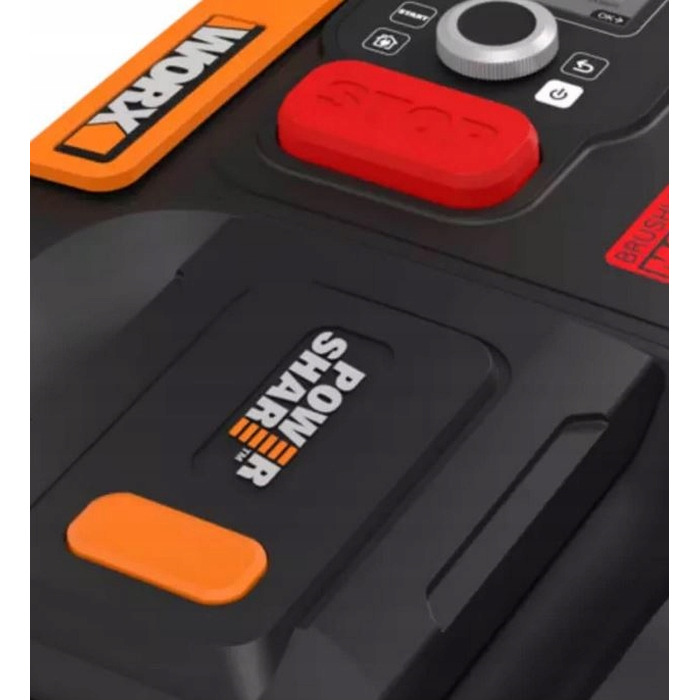 Робот-газонокосарка Worx LANDROID M600 Plus WR166E для площ до 600 м² + Гараж WA0810