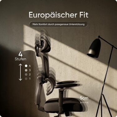 Ергономічне офісне крісло Move Pro для дому та офісу до 150 кг - з підтримкою попереку, регульованою спинкою та обертанням (Чорне)