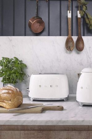 Тостер Smeg TSF01CREU Cream 2-слотовий, 6 рівнів підсмажування, функція розморожування та підігріву, 950 Вт