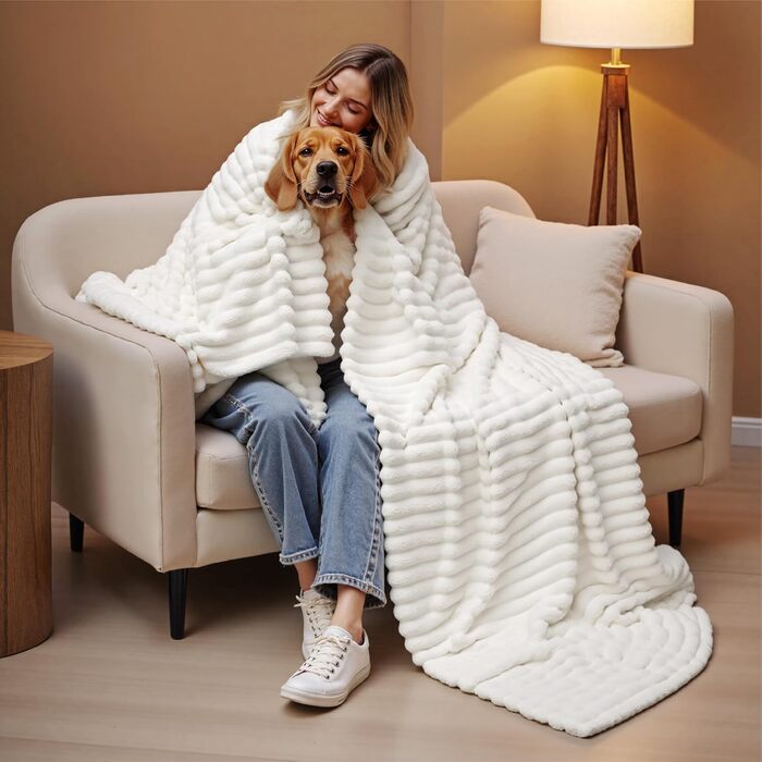 BEDSURE Плед великий 220x240 см - теплий, м'який, для дивана та декору інтер'єру, вовняний, флісовий, білий